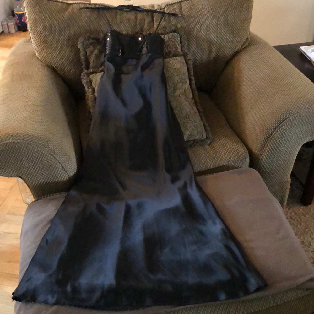 Formal black classic long dress spaghetti strap